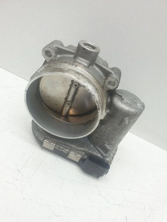 Throttle valve – Dodge Durango III (2010-)