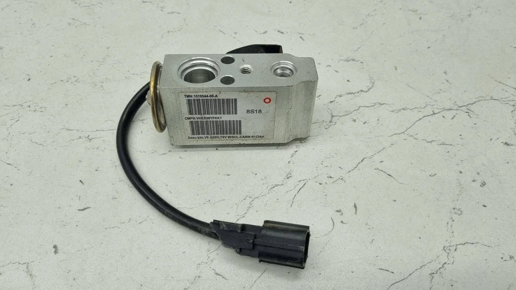 Air conditioning (A/C) pipe/hose – Tesla Model S (2012-)