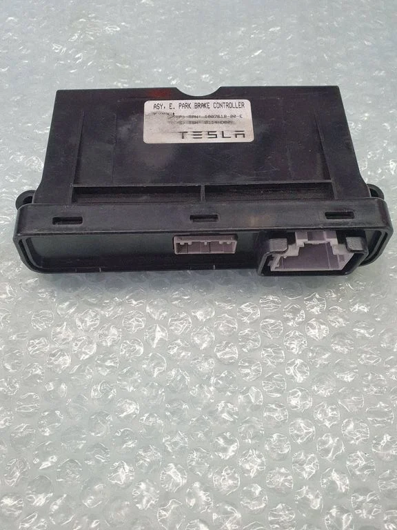 ABS control unit/module 100761800E