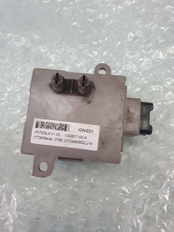 Other control units/modules 103281700A