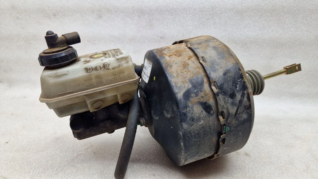 Brake booster 7700417044
