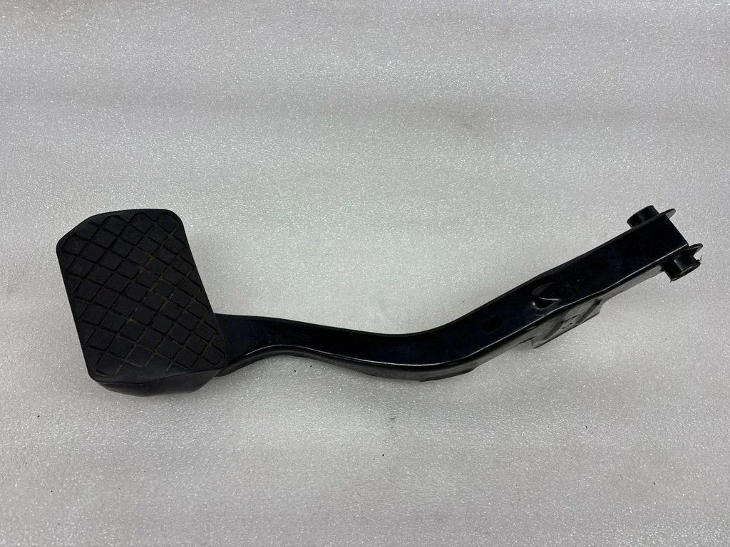 Piduripedaal – Audi A6 Allroad C5 (1999-2005)