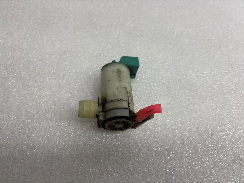 Klaasipesuvedeliku pump (klaaside) 2224616