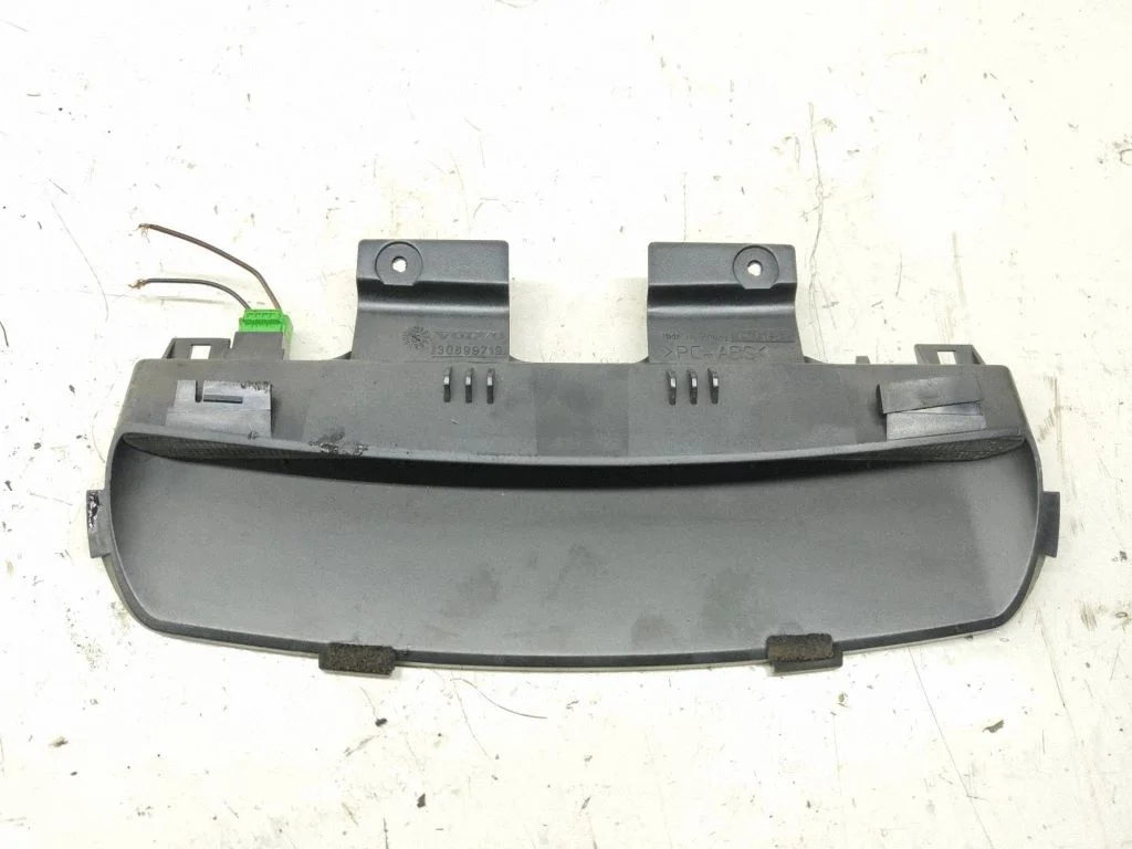 Papildu stopgaismas lukturis – Volvo S40, V40 (1995-2004)