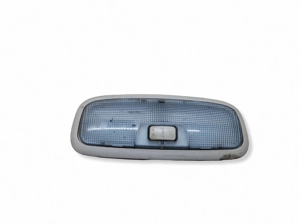 Rear seat light 8A6A13776
