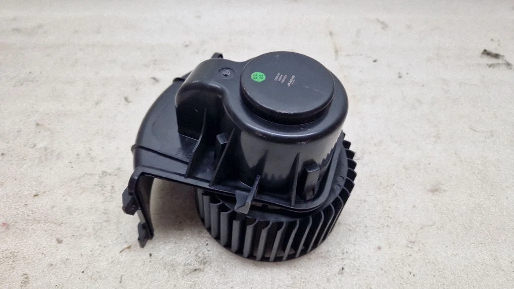 Heater fan/blower – front