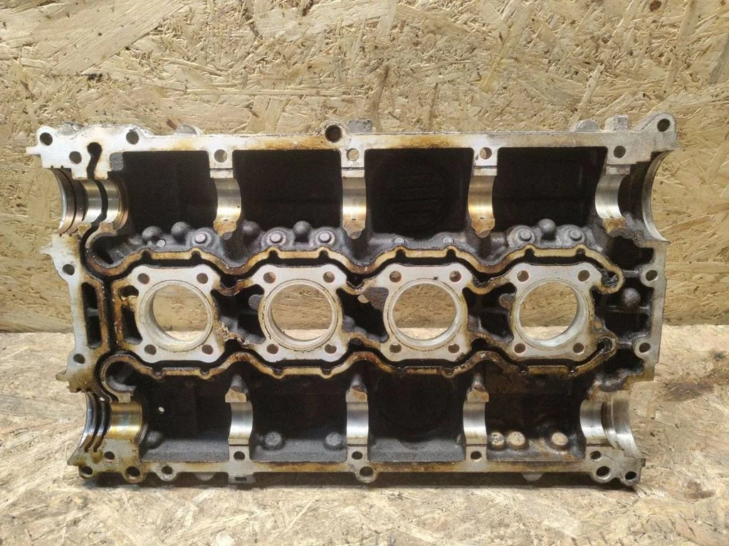 Engine head CGFG