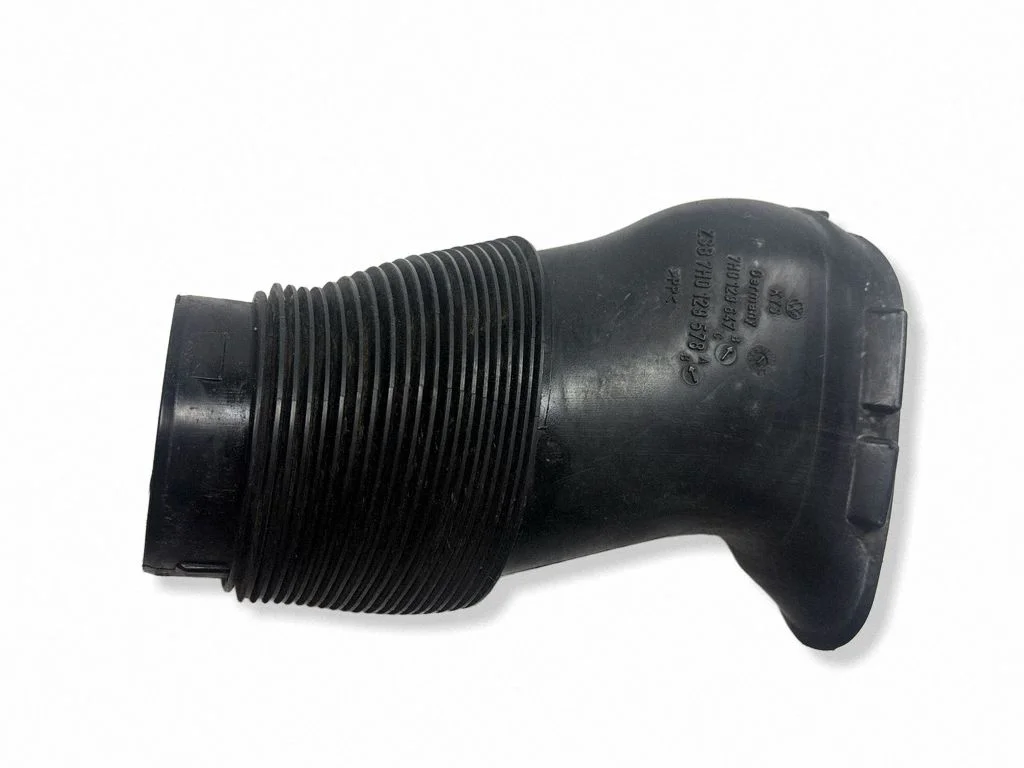 Air intake duct part – Volkswagen Transporter - Caravelle T5 (2003-2015)