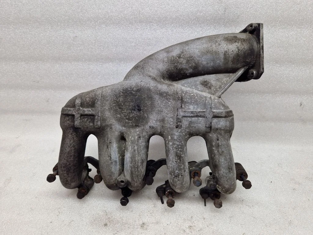 Intake manifold 070123713F