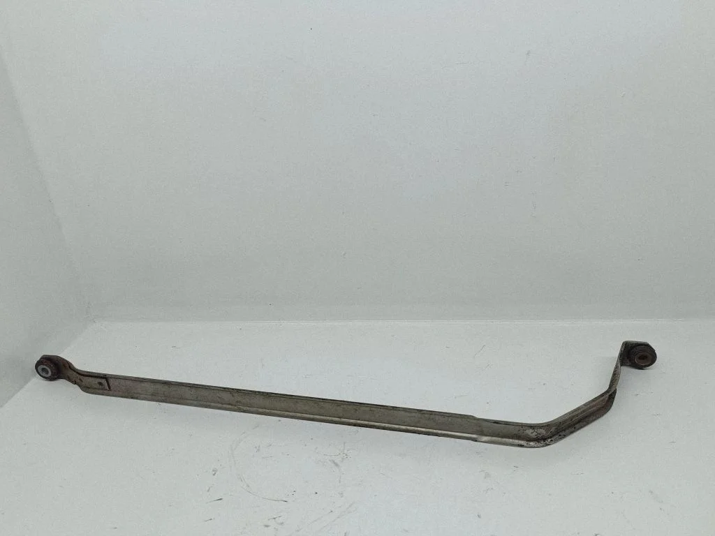 Fuel tank mounting bracket 7195167