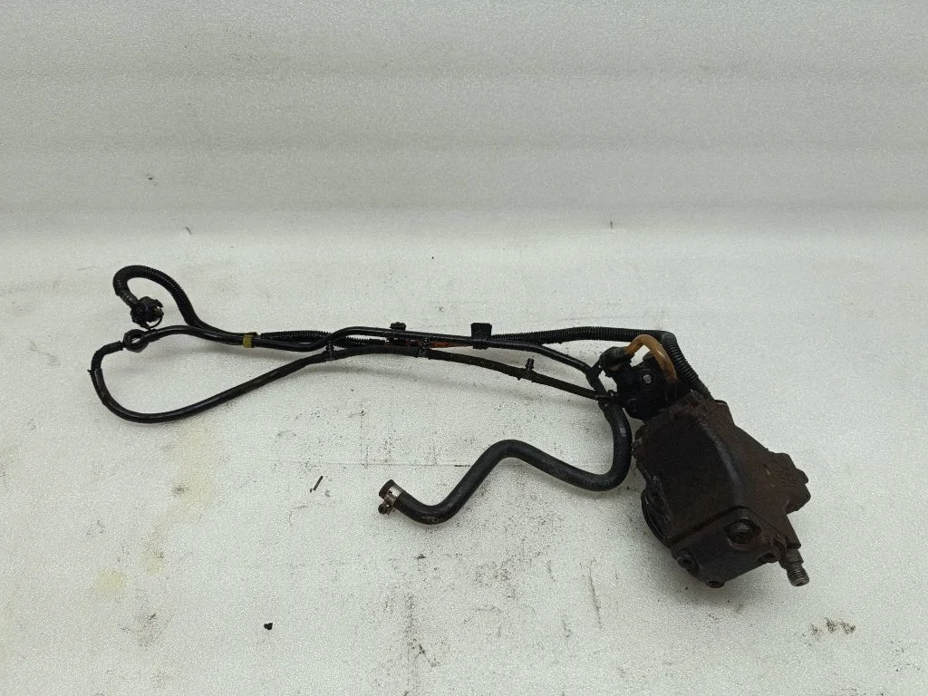 Fuel injection high pressure pump A6110900350