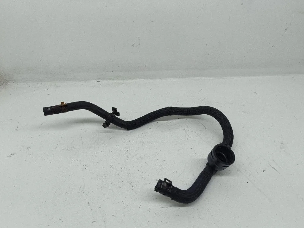Fuel line pipe – Volkswagen Touran I (2003-2010)