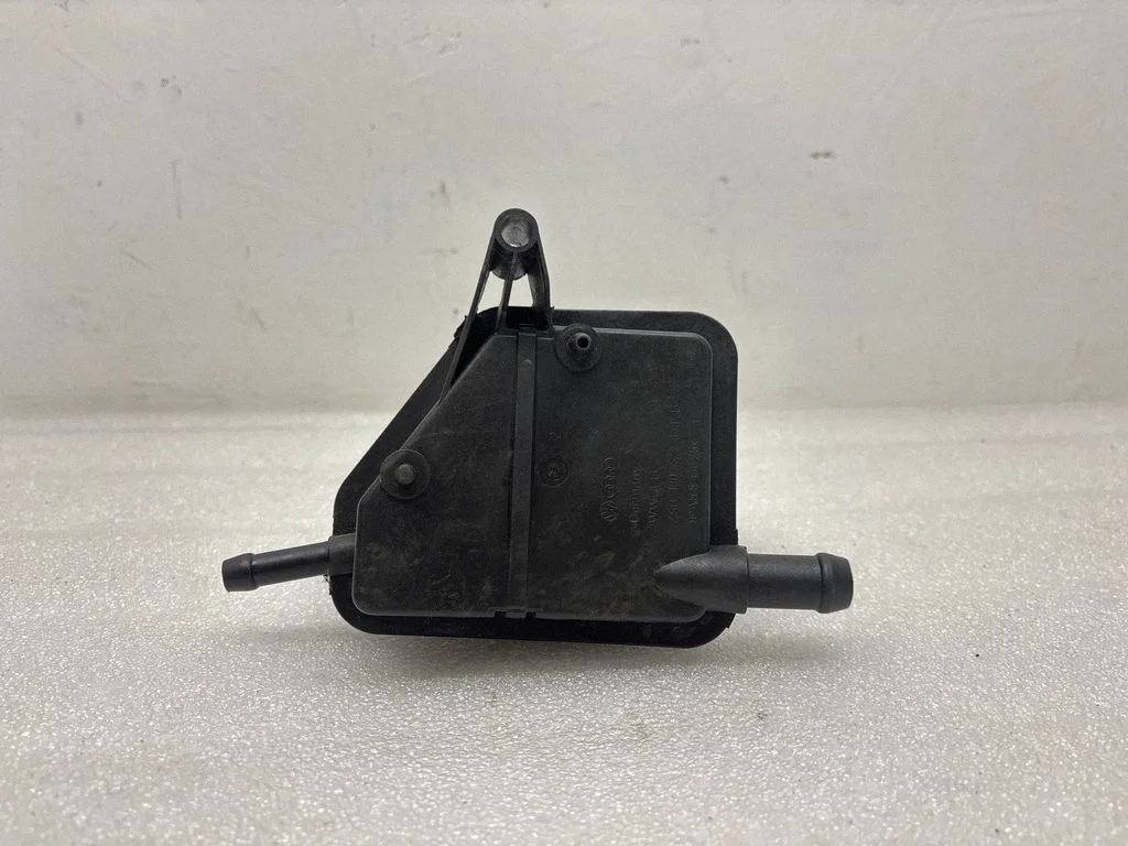 Power steering fluid tank/reservoir 1J0422371B