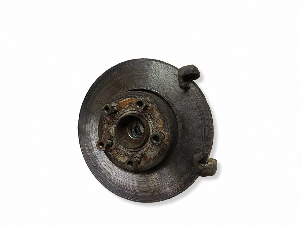 Front wheel hub spindle knuckle – right