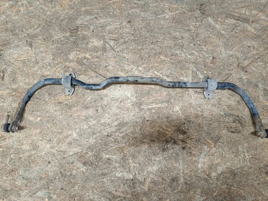 Eesmine stabilisaator (kaldevarras) – Volkswagen Caddy (2004-2010)
