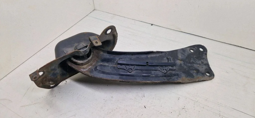 Rear upper control arm/wishbone 3C0505226A