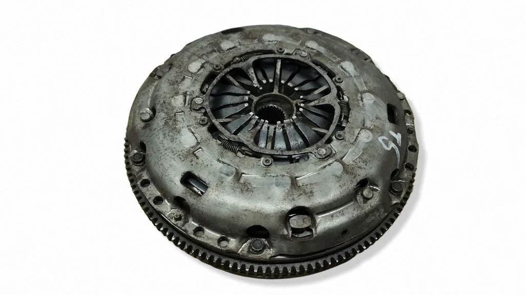 Clutch set kit – Volkswagen Transporter - Caravelle T5 (2003-2015)