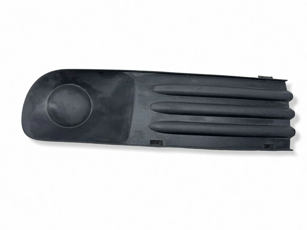 Front bumper lower grill 7H0807489C