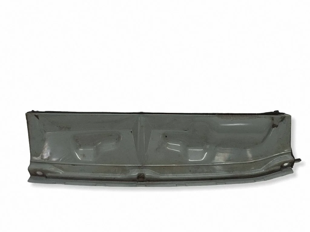 Podszybie (osłona wycieraczek) 668625863R