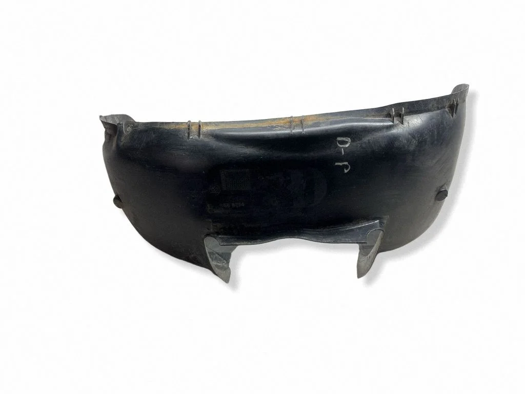 Front wheel arch liner splash guards 8648174
