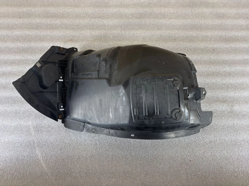 Esimene rattakoopa katteliist / porikaitse – BMW X1 E84 (2009-2015)