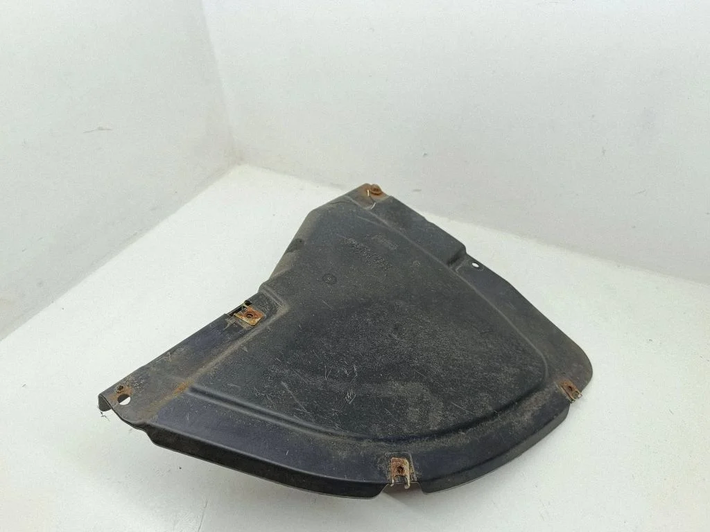 Engine splash shield/under tray 51164310