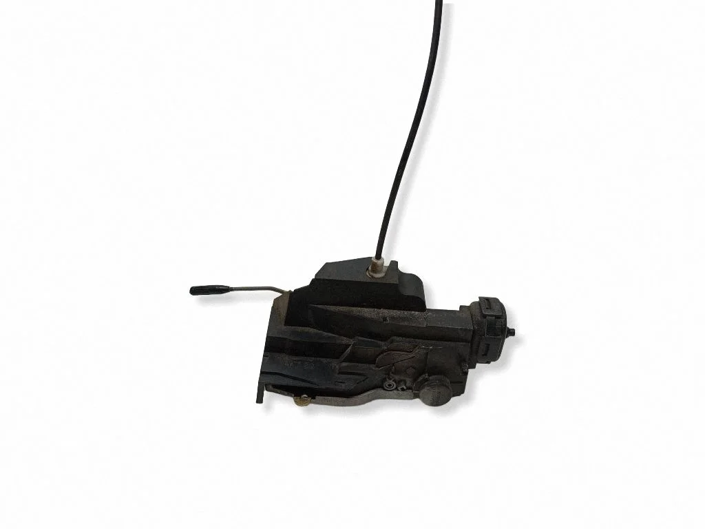 Front door lock – right