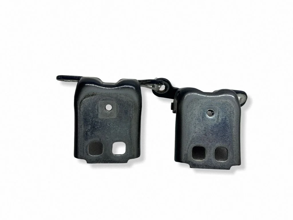 Tagaukse alumine hing 85574F