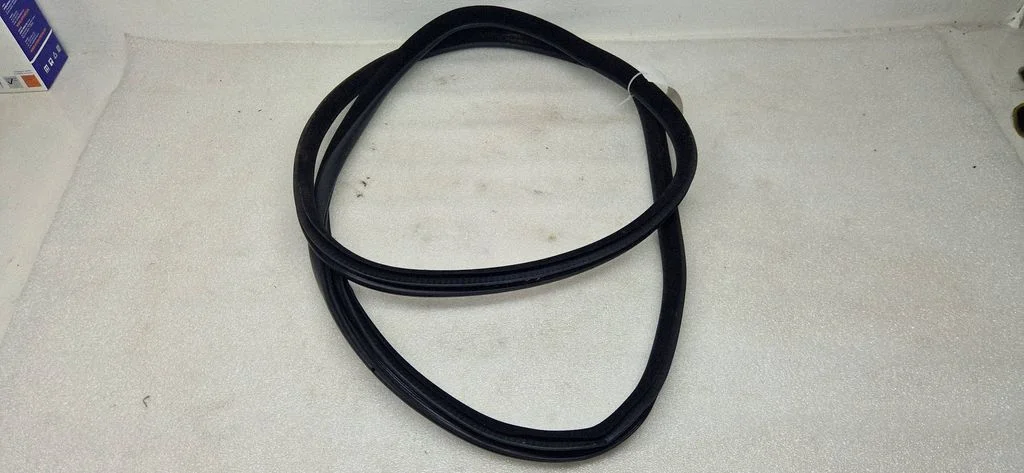 Rear door rubber seal (on body) – BMW 5 Series F10 F11 (2009-2016)
