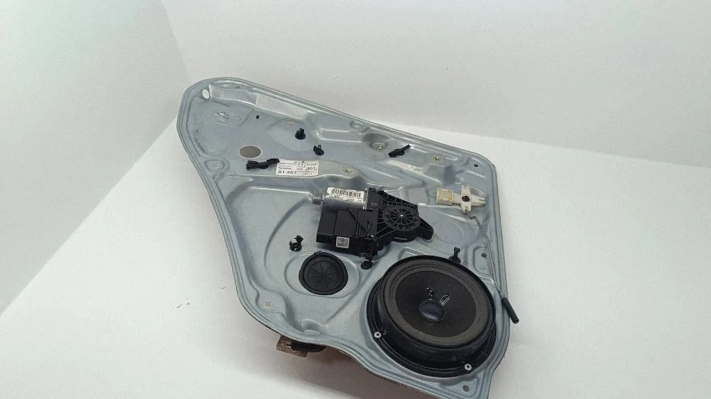 El. loga pacēlāja mehānisma komplekts – Volkswagen Passat B5.5 (2001-2005)