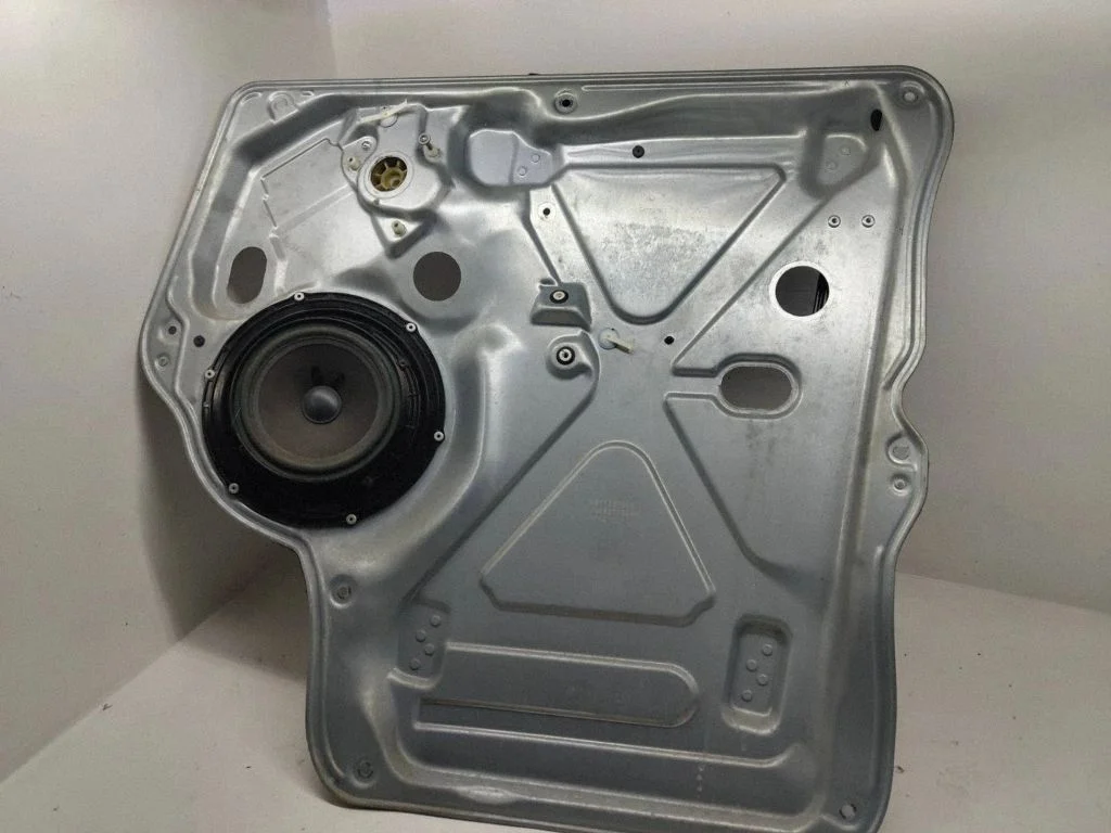 El. lango pakėlimo mechanizmas be varikliuko
