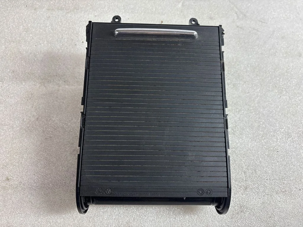 Center console – Volkswagen Passat B5.5 (2001-2005)