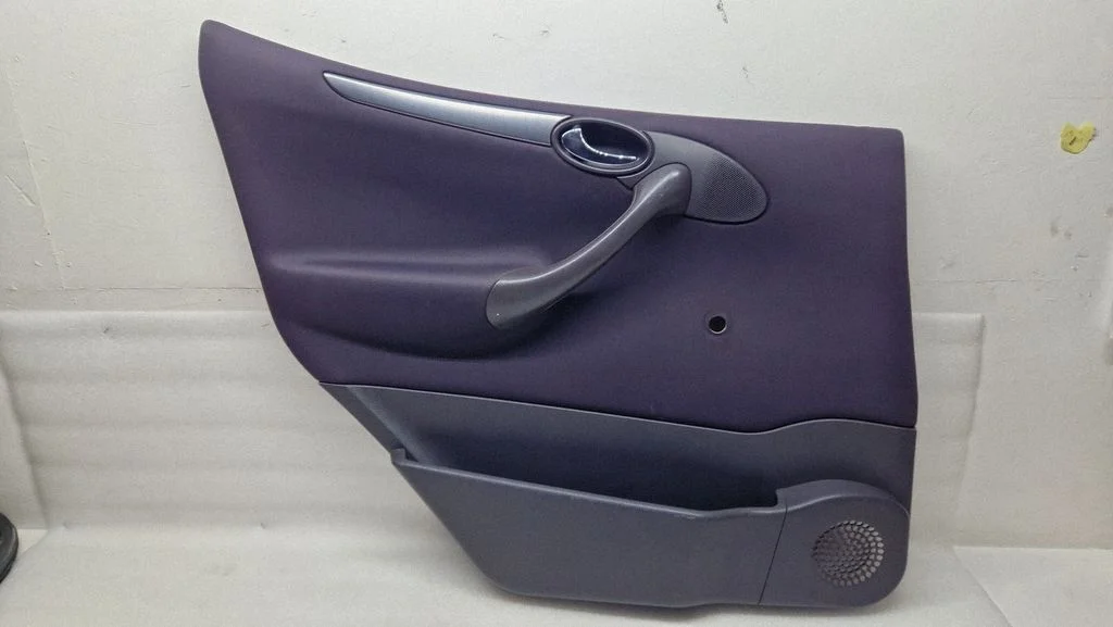Rear door card panel trim A1687306970