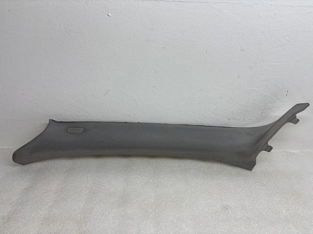 (A) pillar trim 2990773
