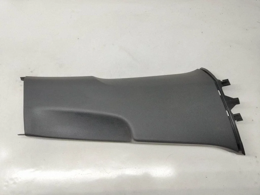 (B) pillar trim (bottom) – Volkswagen Passat B6 (2005-2010)