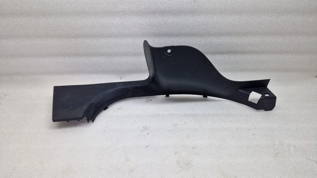 Rear sill trim cover 769545360R
