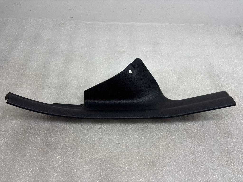 Rear sill trim cover 2990761