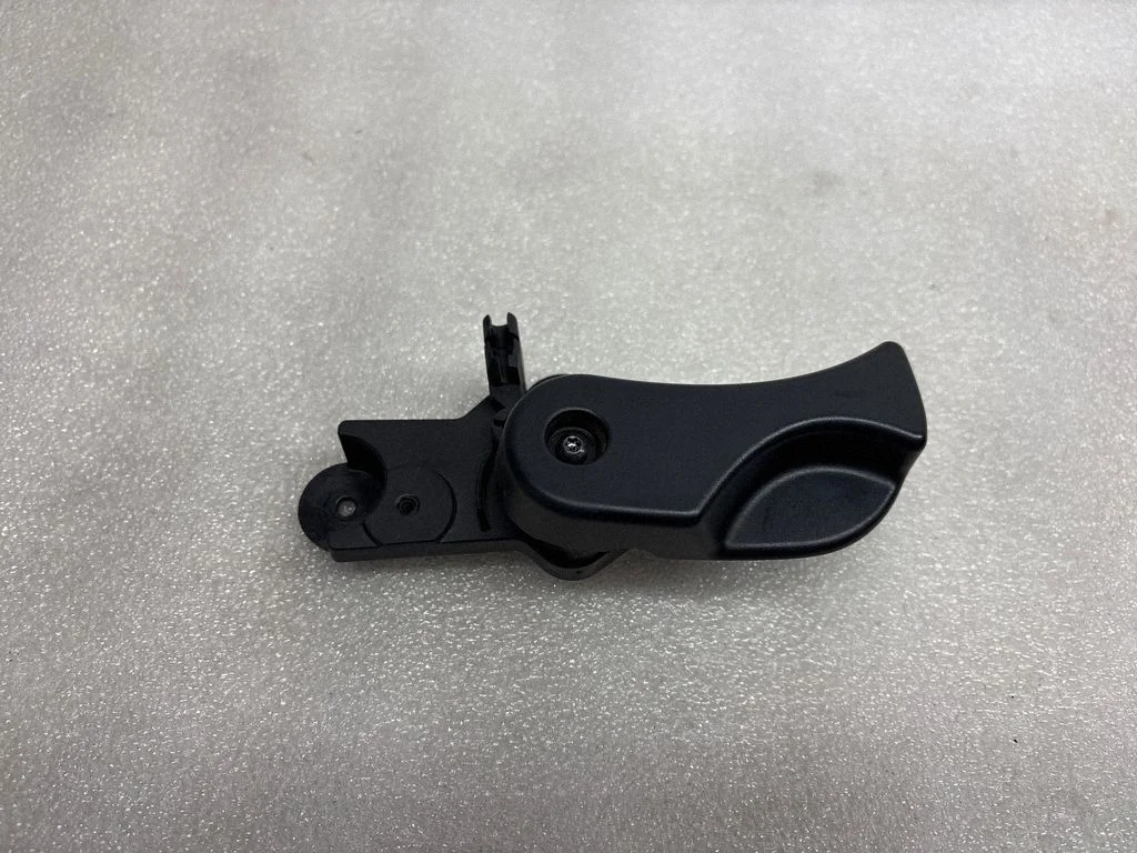 Engine bonnet (hood) release handle 9150274