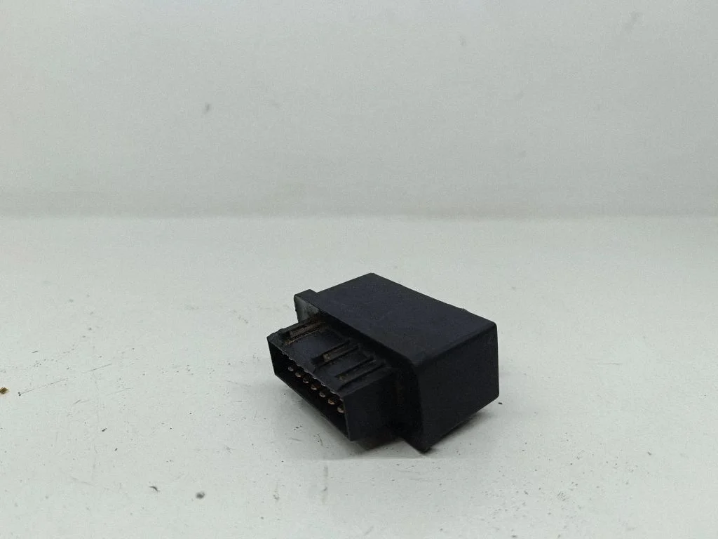 Degalų (kuro) siurblio valdymo blokas