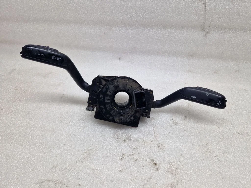 Wiper turn signal indicator stalk/switch 7H0953503F