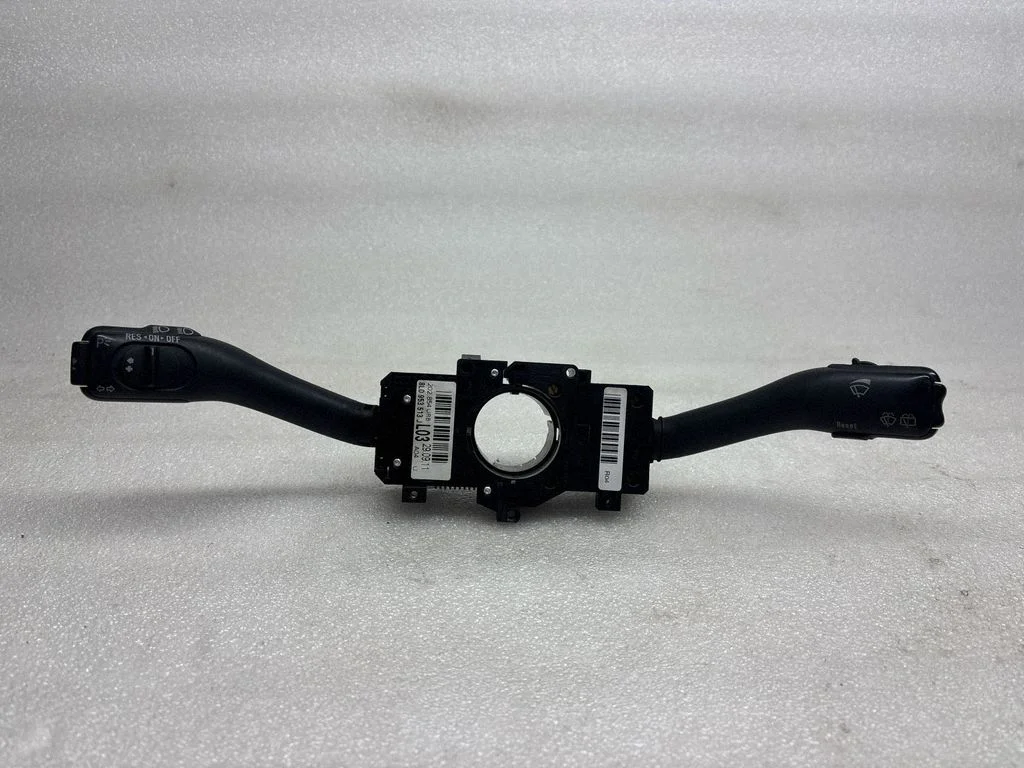 Wiper turn signal indicator stalk/switch 8L0953513J