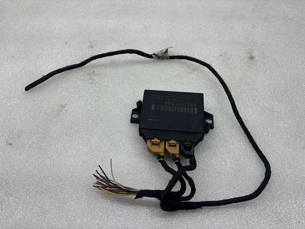 Parking PDC control unit/module 8E0919283
