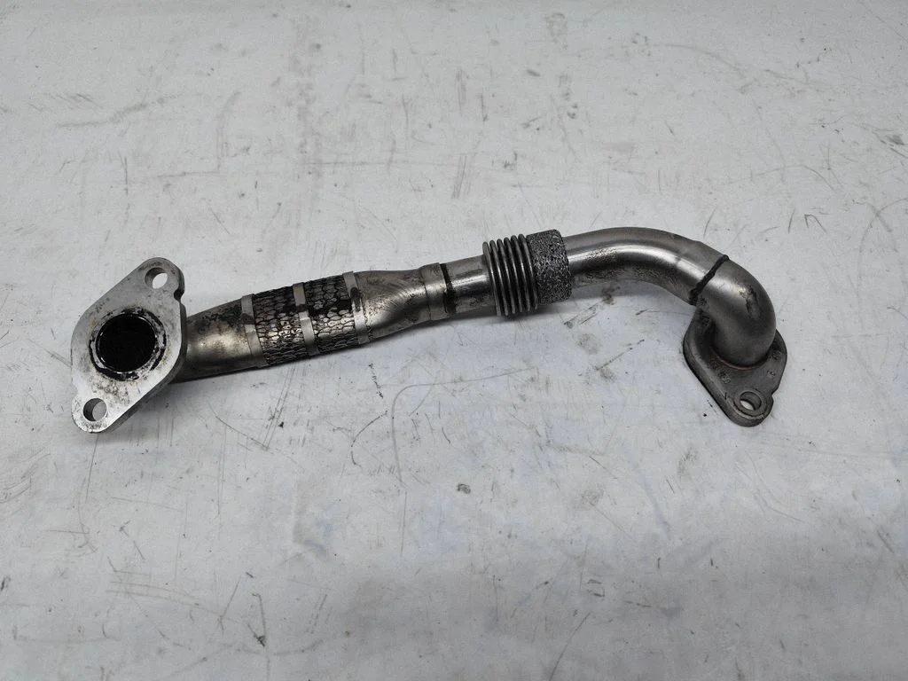 EGR caurule (-es)/ šļūtene (-es) – Volkswagen Passat B6 (2005-2010)