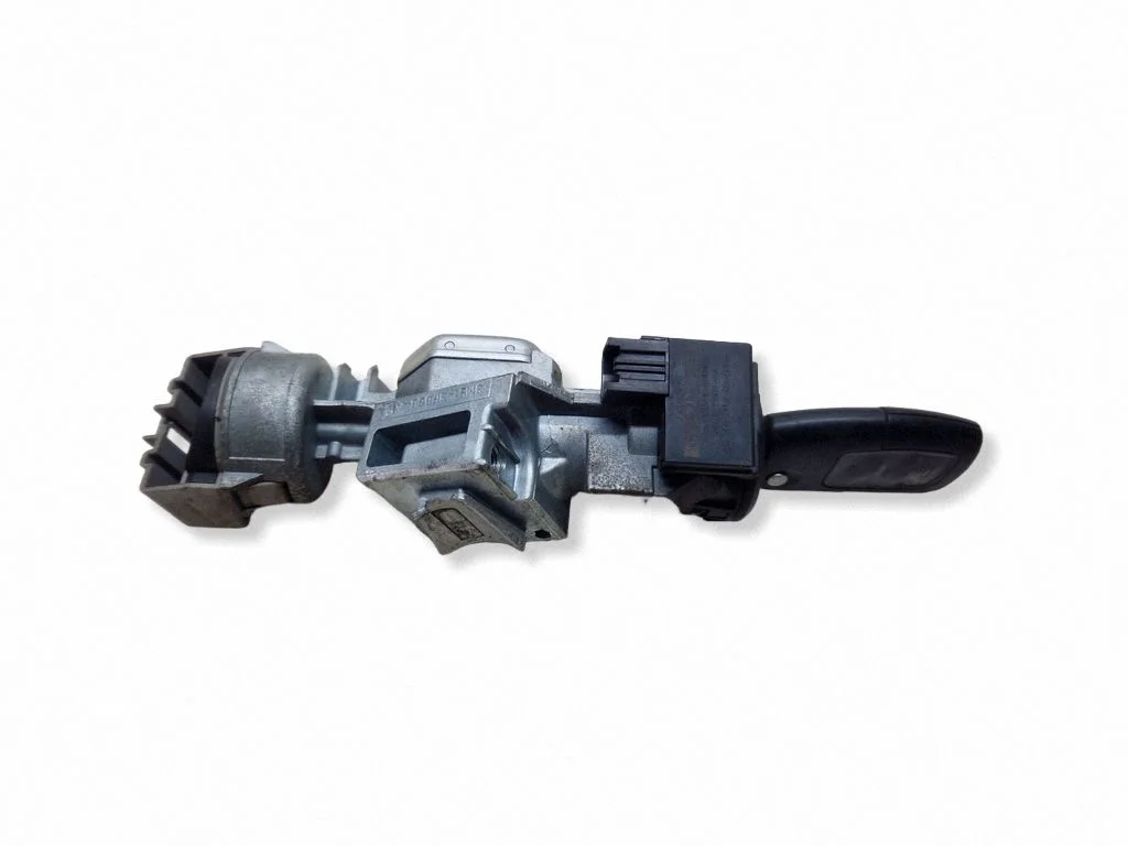 Ignition lock – front
