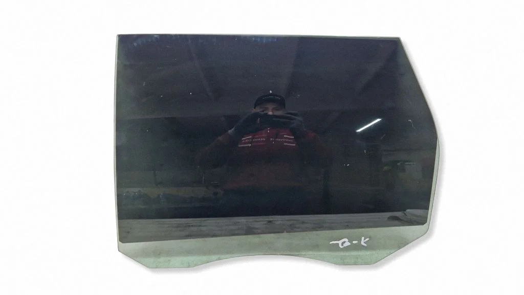 Rear door window glass – rear left