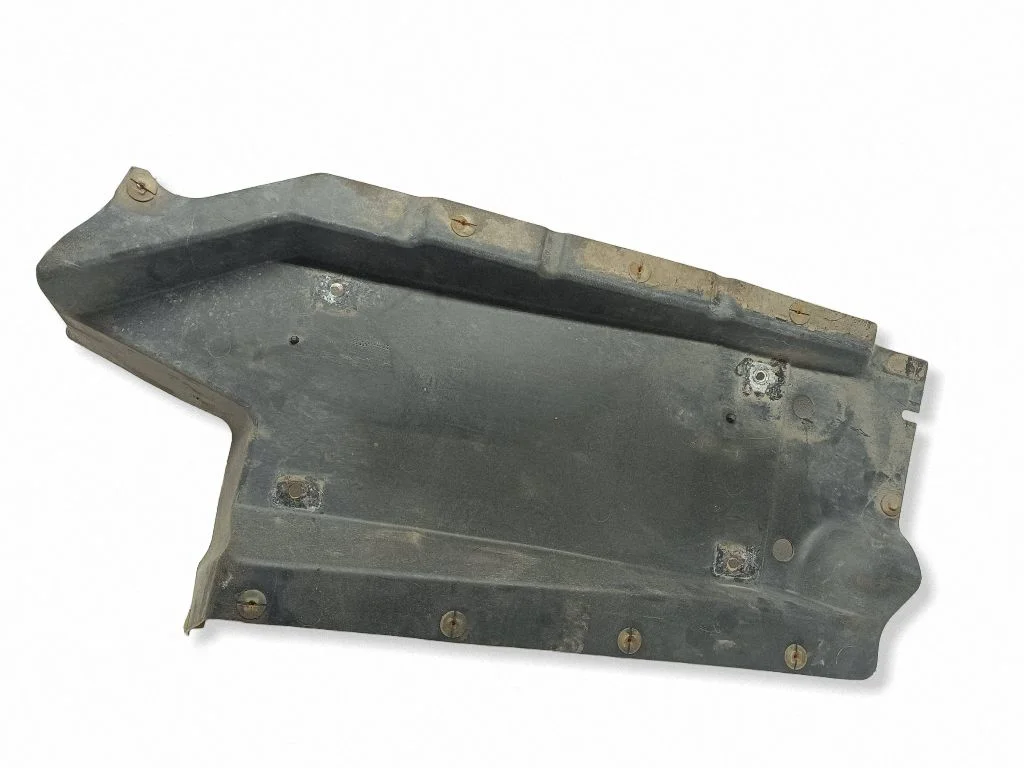 Other under body part 7H0825337B