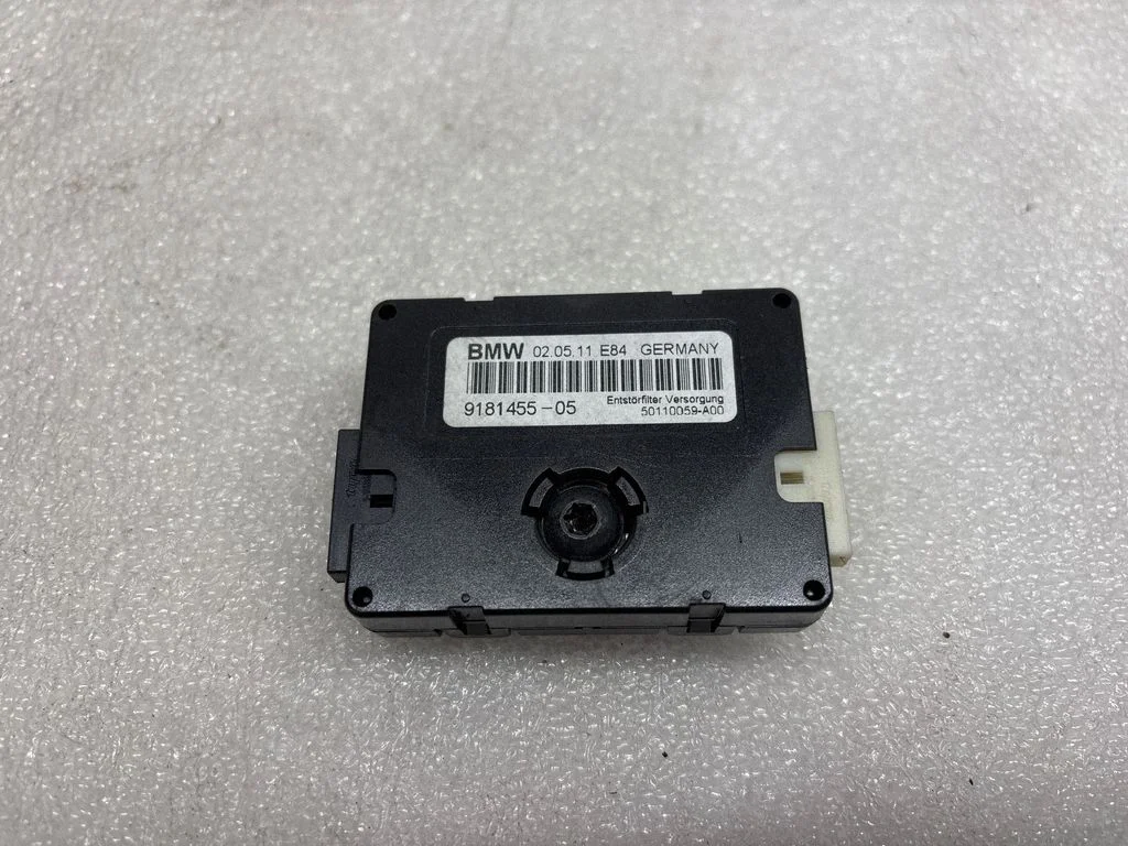 Filtras antenos