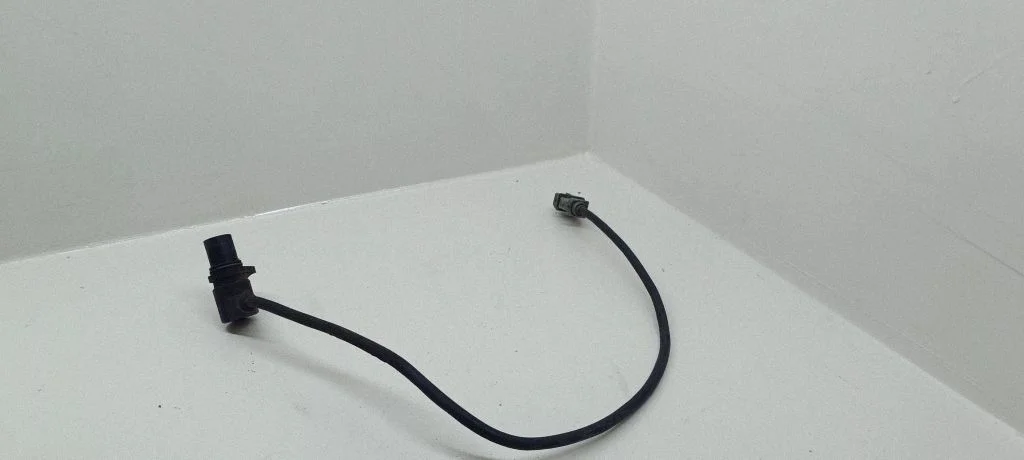 Kloķvārpstas stāvokļa devējs – Audi A4 S4 B5 8D (1994-1999)