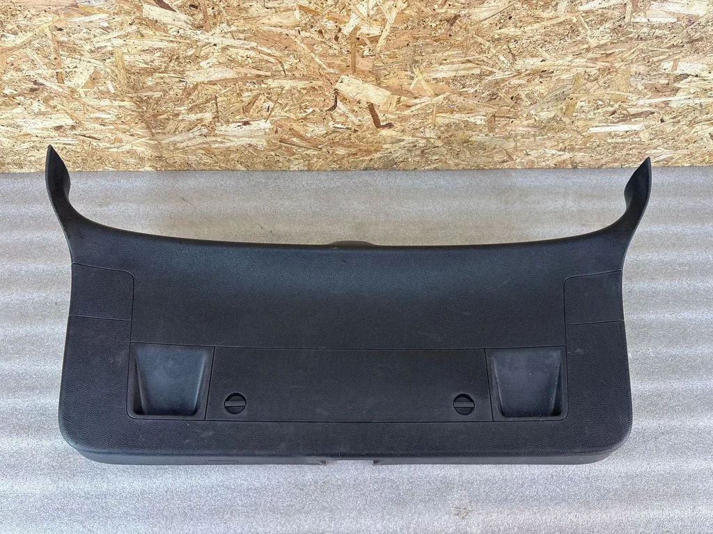 Tailgate trim – Volkswagen Passat CC (2008-2016)