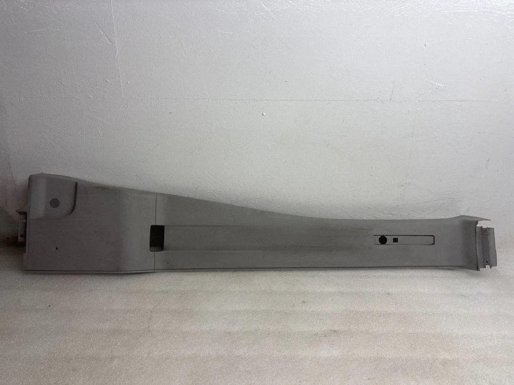 Other sill/pillar trim element 1305791070